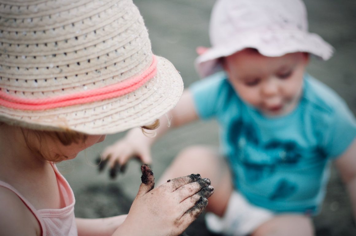 BAGATELA SOBRE LAS RONDAS INFANTILES